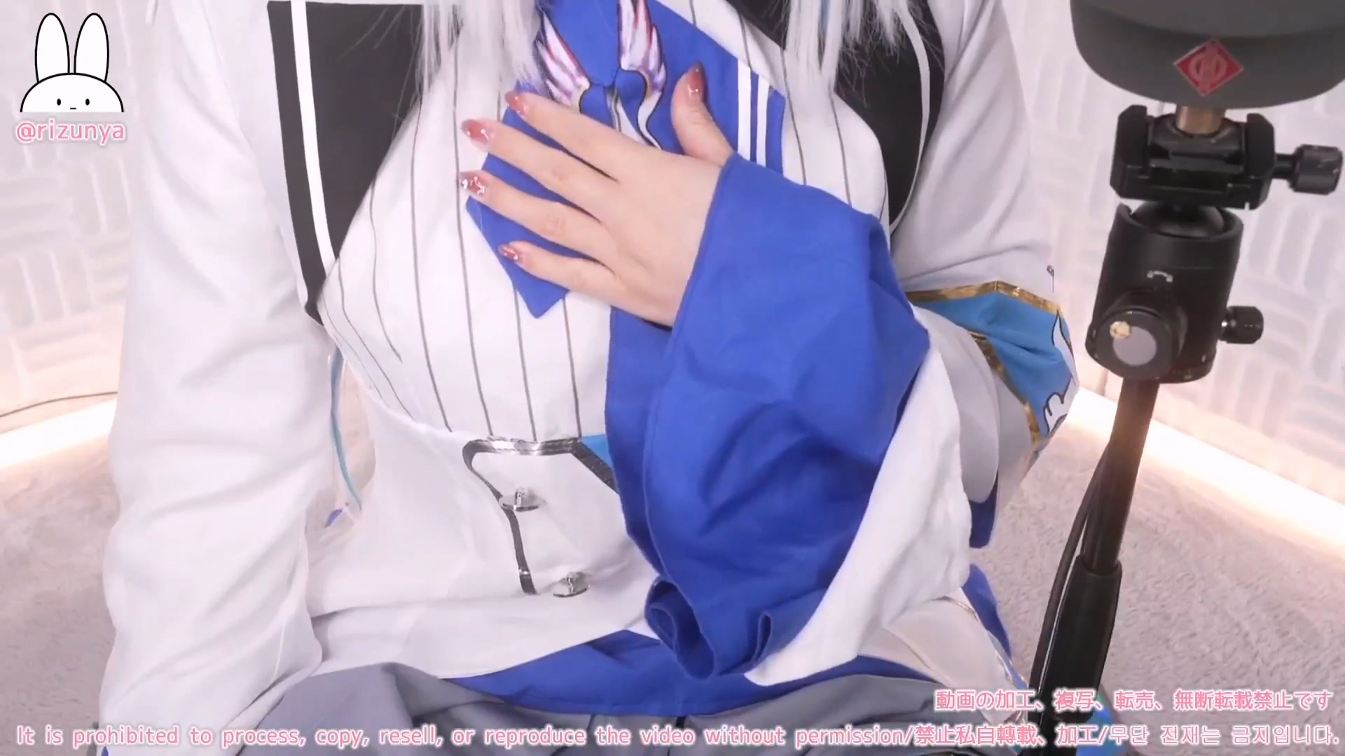 【実写コスプレASMR】に◯さんじリ◯・ヘルエ◯タのコスプレで生音濃厚耳舐め♡ねじ込む舌で奥までぐっぽり♡耳舐めASMR♡【りずな】.mp4_20250508_201810.556.jpg rizunya 用舌头舔耳朵到里面 3GB  第1张